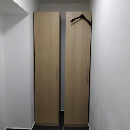 아파트 Apartmans In The Center With Privat Parking *