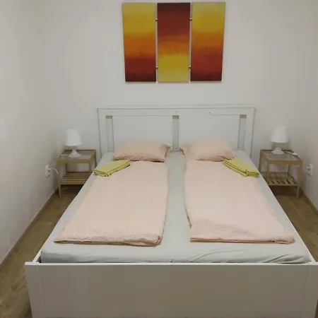 Apartmans In The Center With Privat Parking 브르노